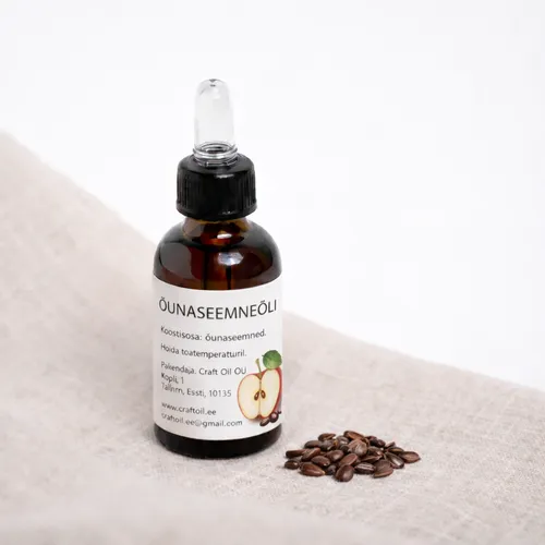 Apple seed oil